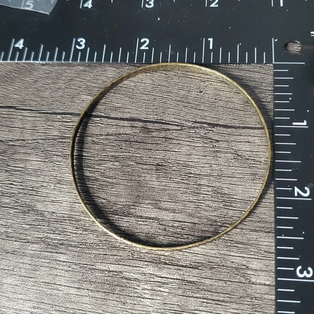 Cobble Etched‎ Bracelet B3419